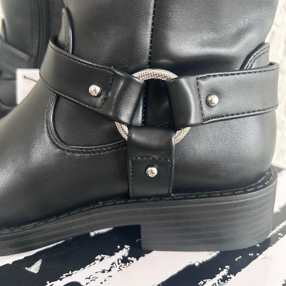 Black Leather Harness Moto Boots - Picture 2 of 6